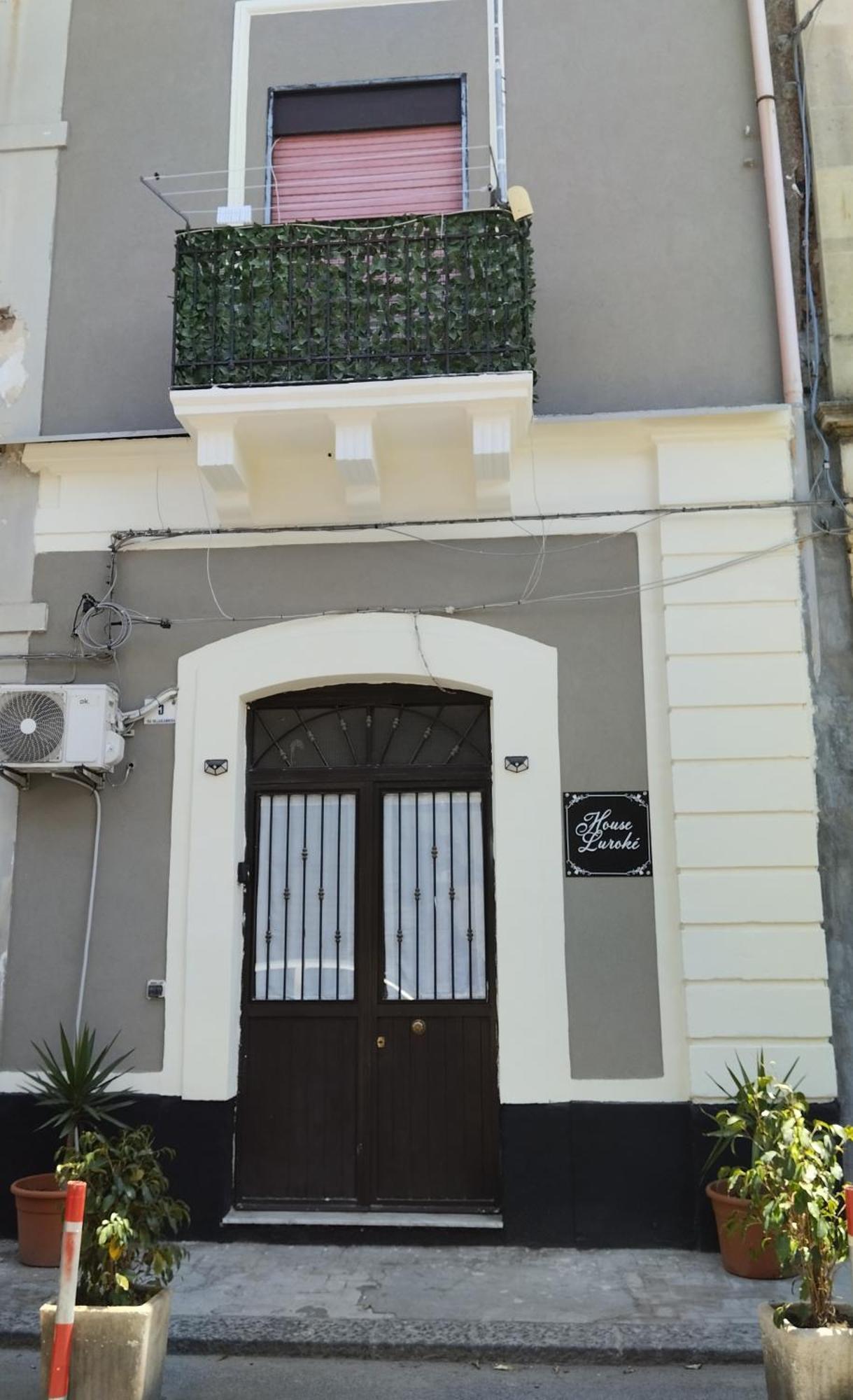 Apartamento House Luroke CTA Exterior foto